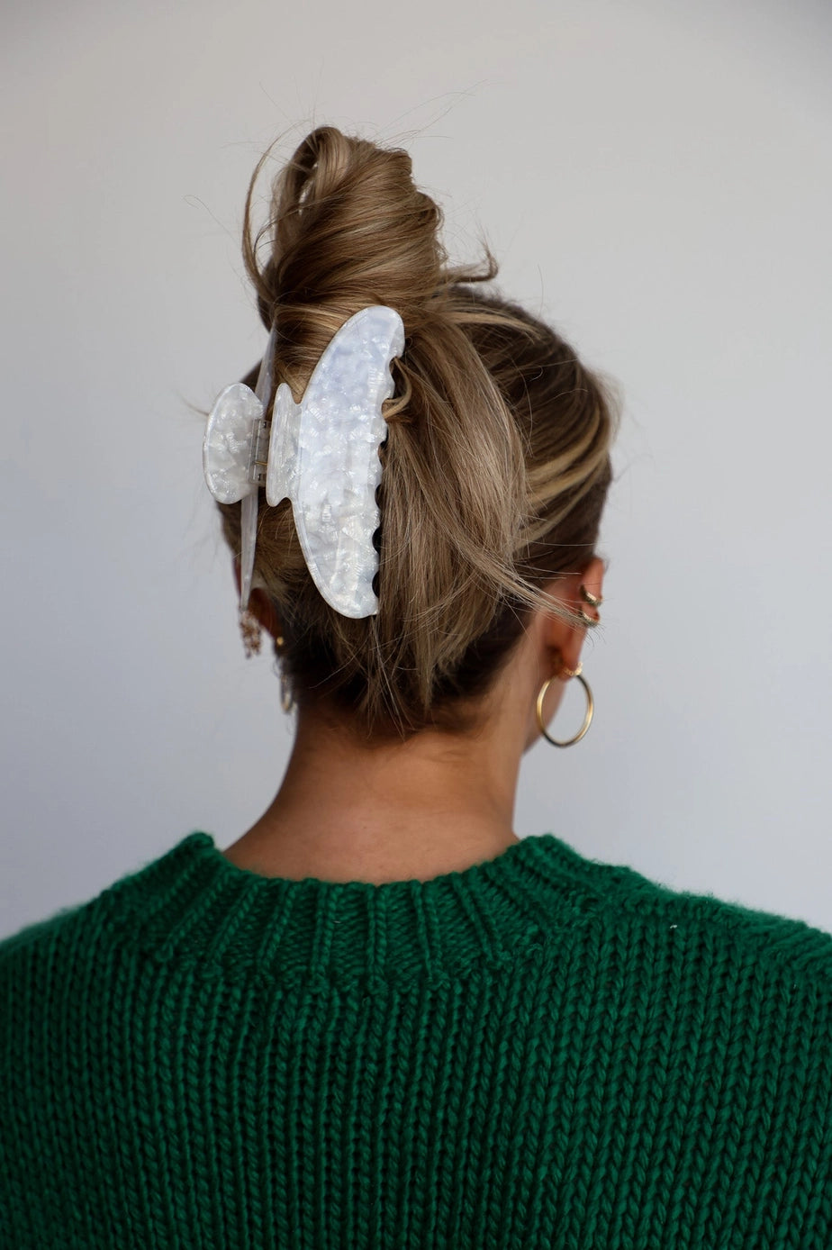 Oversized Claw | Cream