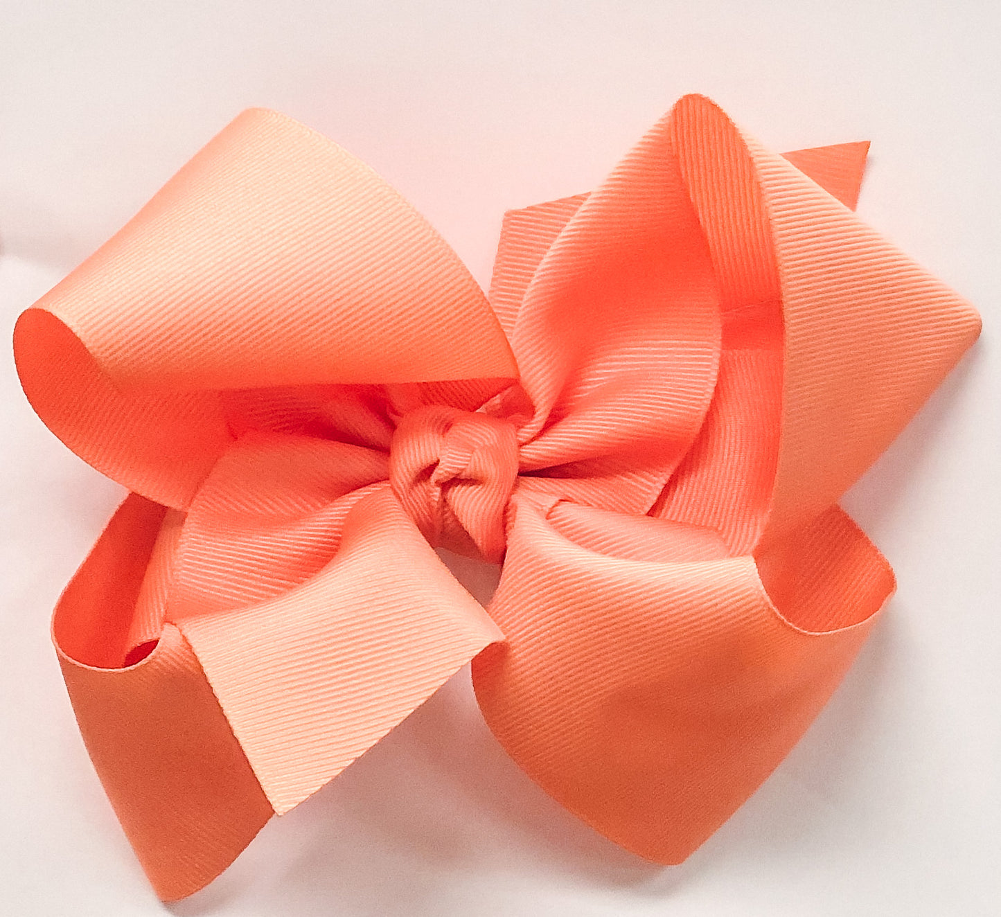 Bow with clip | Apricot