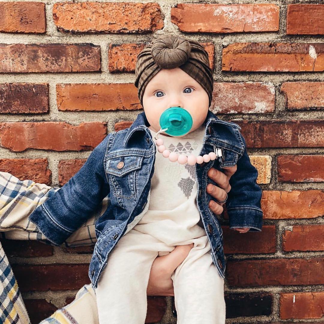 Silicone Pacifier Clip | Pink