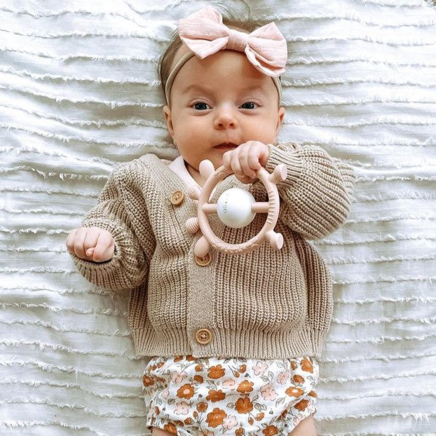 Giraffe Teething Rattle | Pink