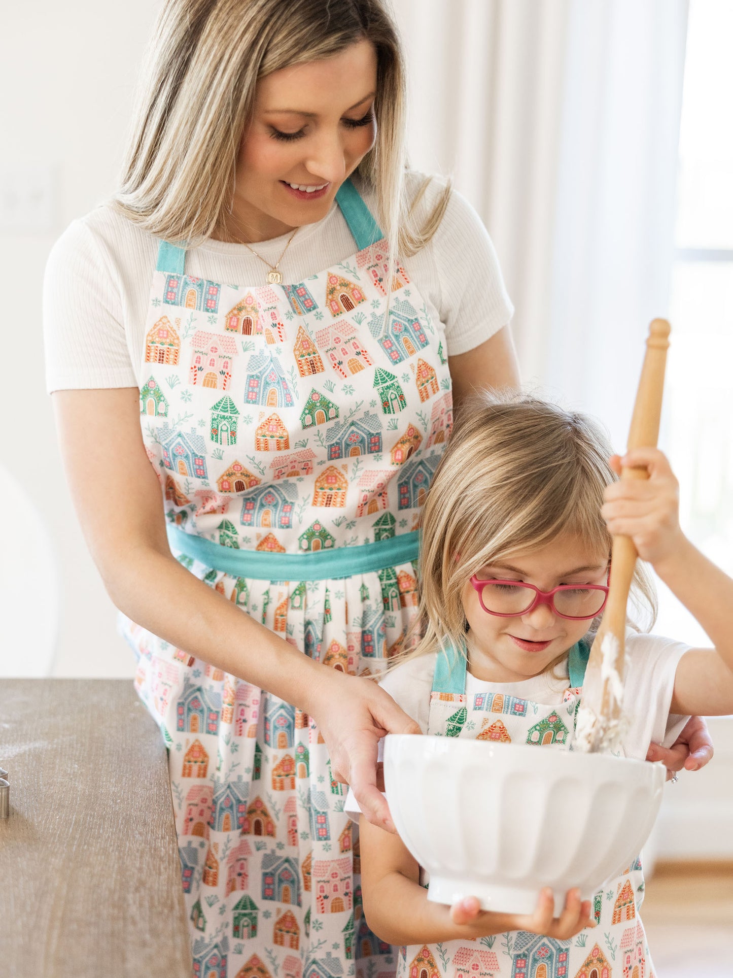 Kids Apron | Gingerbread Dreams