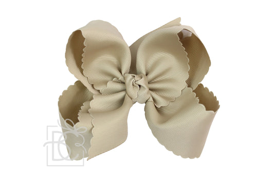 Scalloped Bow with Clip | Oatmeal