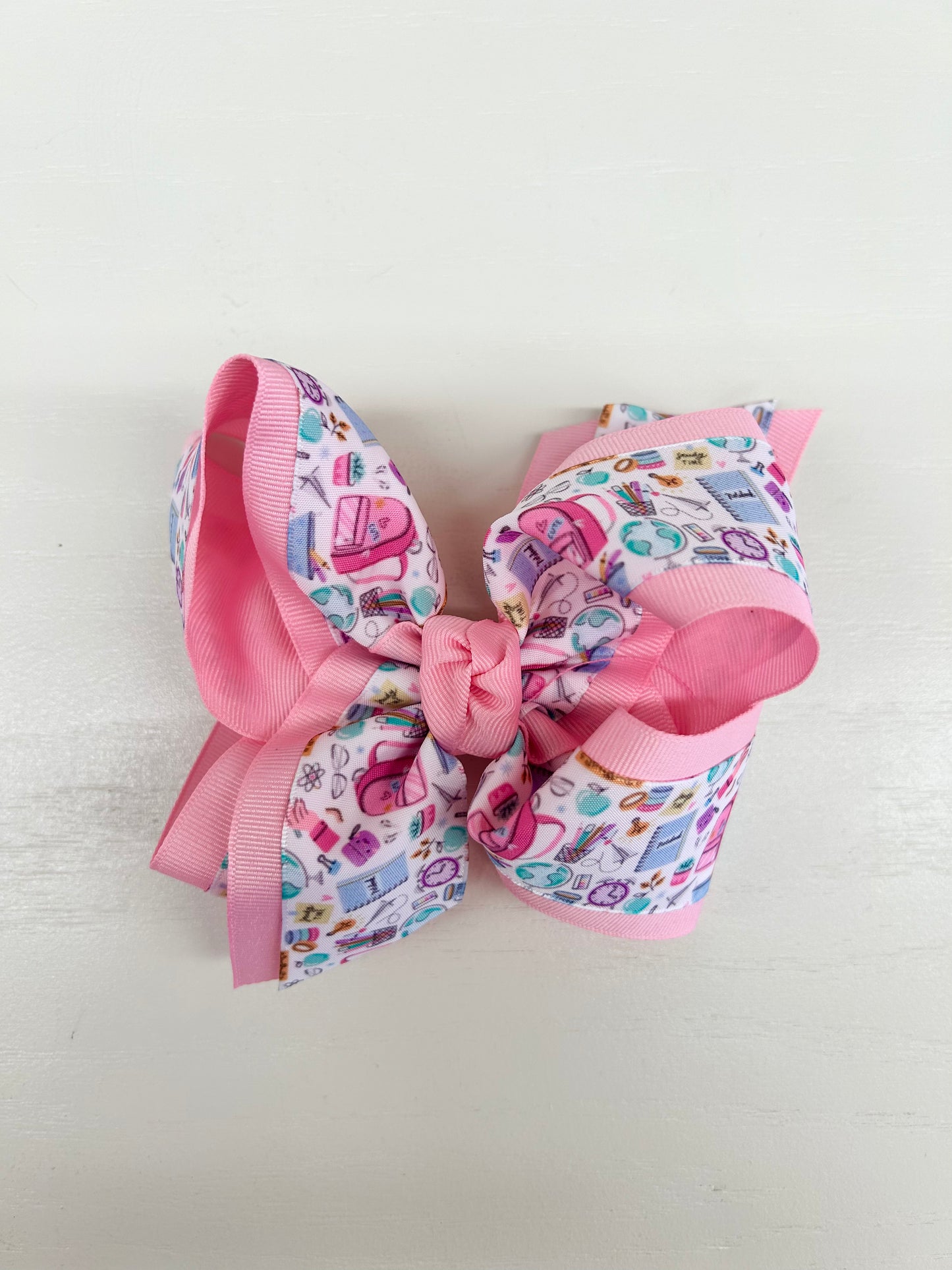 Bow with Medium Clip | Pink Backpack