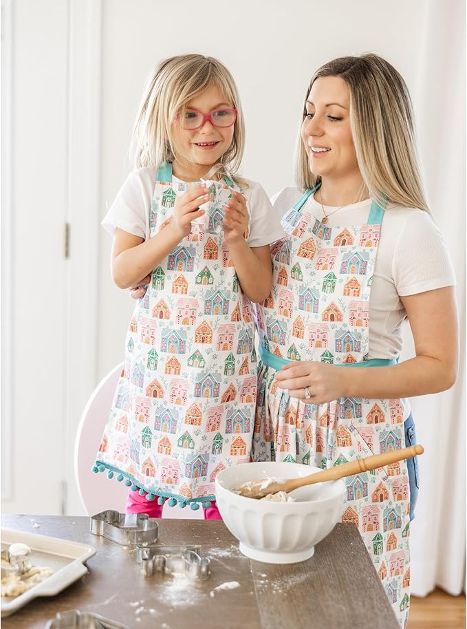 Kids Apron | Gingerbread Dreams